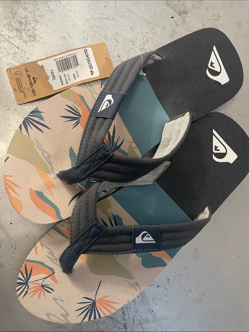 Quiksilver Men's Tropical Pattern Flip Flops in Black, Teal & Tan